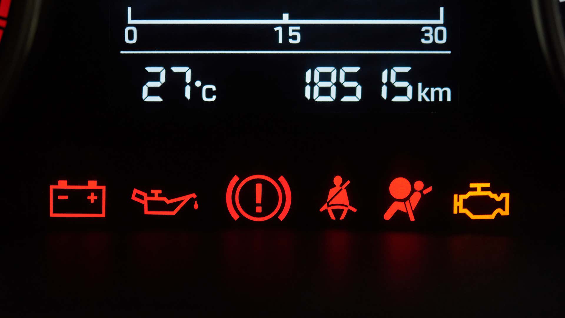 You might see a check engine light when the TPS starts to fail. 当TPS开始出现故障时,您可能会看到检查引擎指示灯。